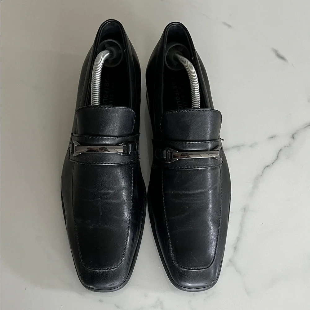 📫BUY 2 for $20 📫 Perry Ellis Black Leather Slip-On Loafers